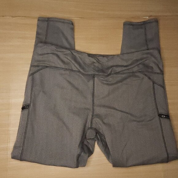 Z By Zobha Black White Chevron Leggings XXL - Picture 1 of 7